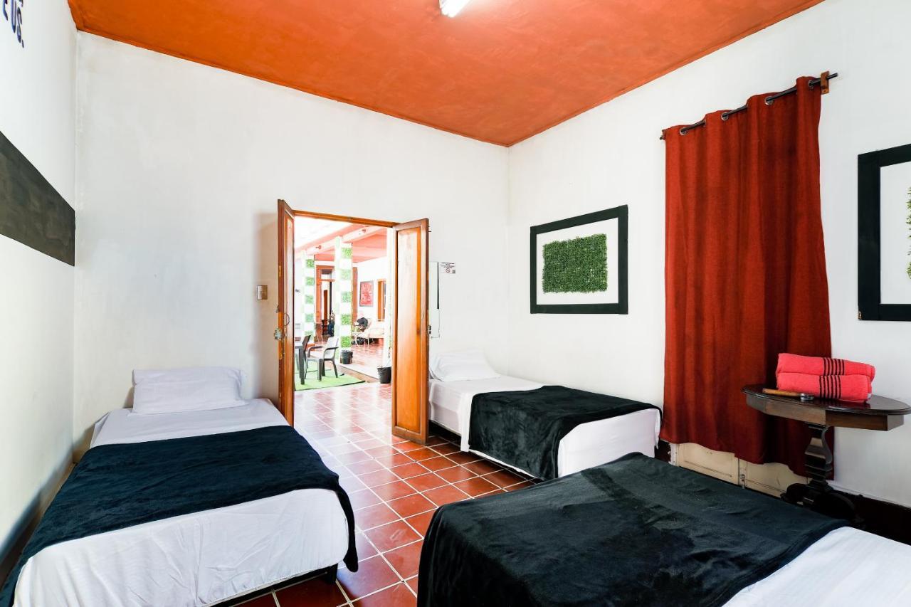 Capsule Hostel Guatemala Exterior foto